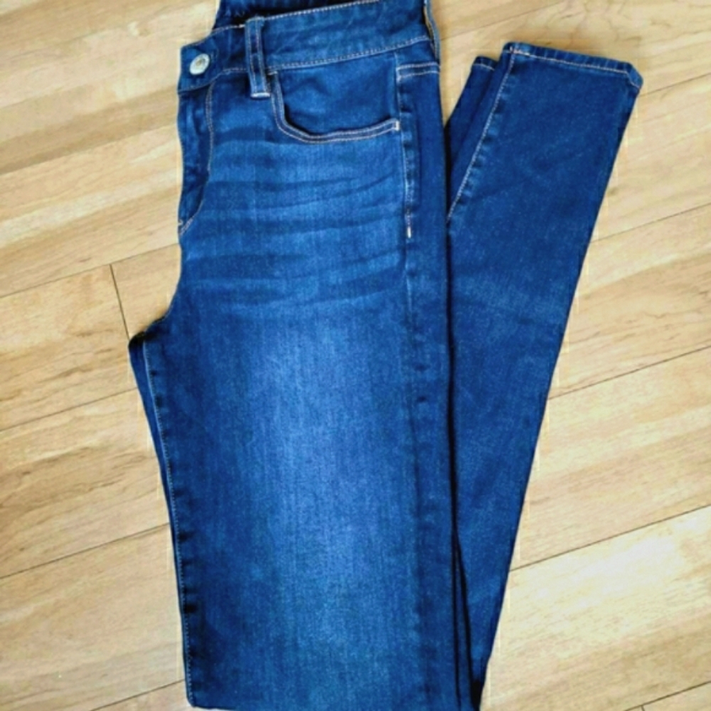 American Eagle High-Rise Jegging Size:4 X-Long